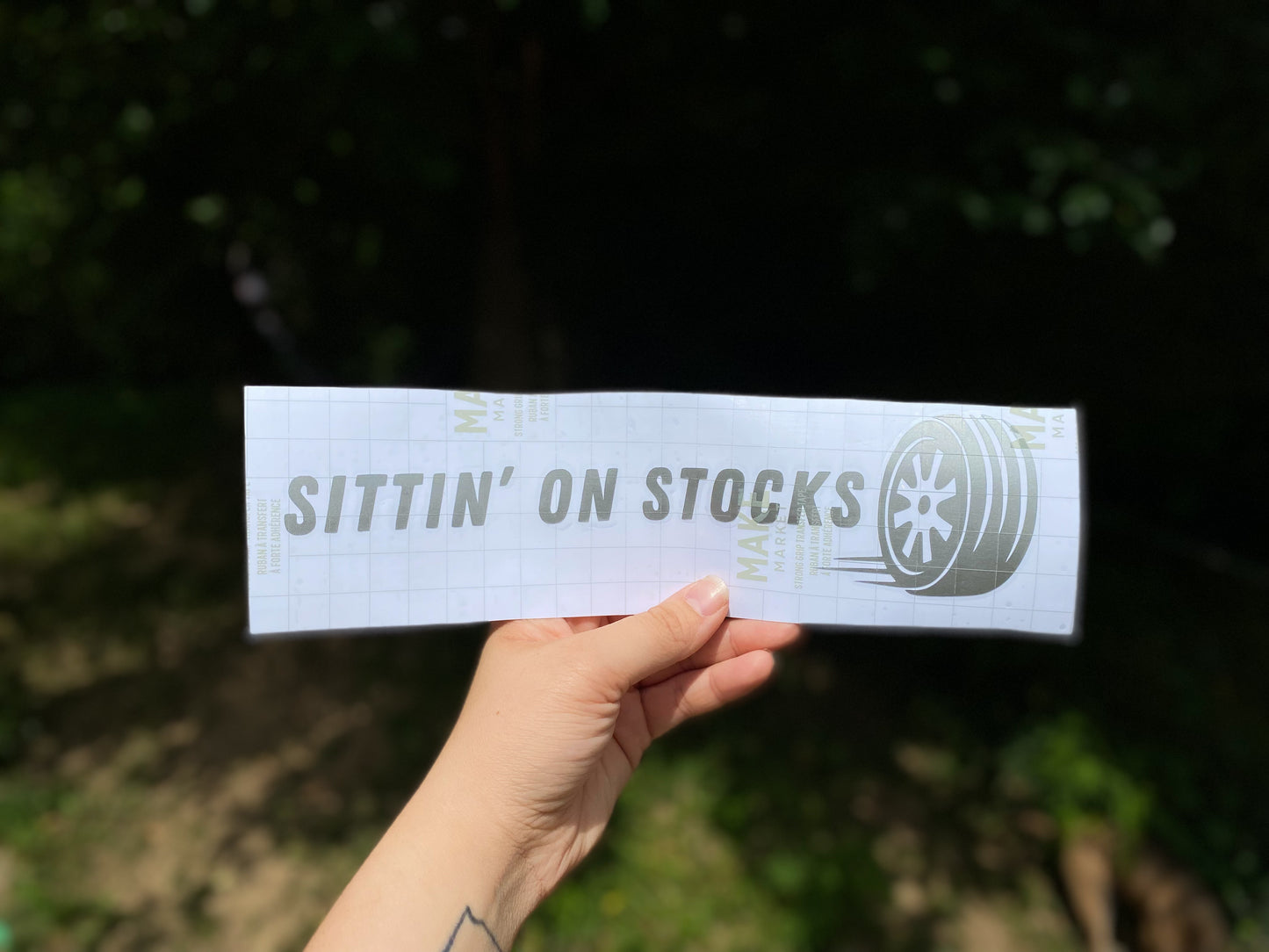 SITTIN ON STOCKS